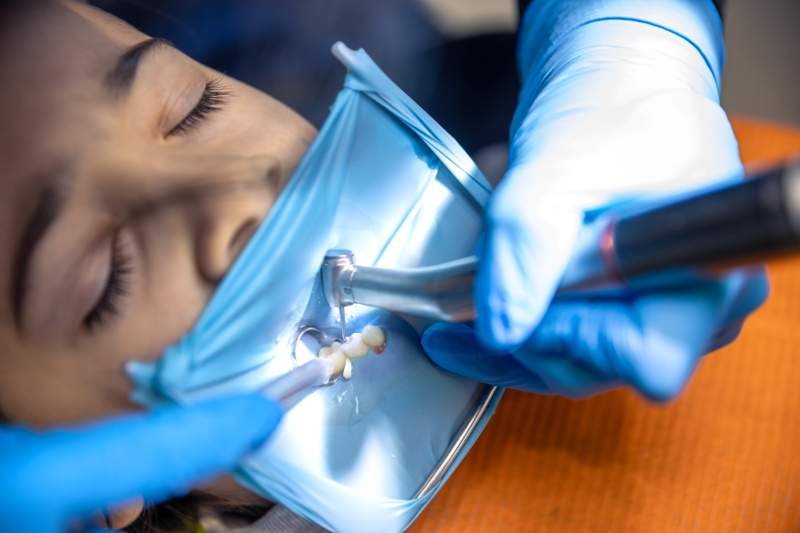Ağız ve Diş Sağlığınız İçin Doğru Adres Erenzade Dental